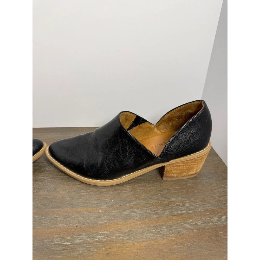 Cynthia Rowley Eddie Black Faux Leather Cutout Ankle Booties‎ 8.5